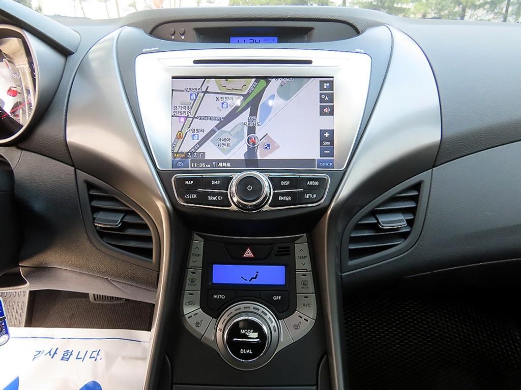 HYUNDAI Avante 2013 Gris - Importación desde Corea - HF Imports Iquique - Foto 13