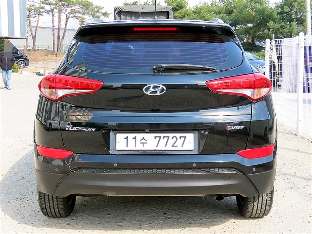 HYUNDAI Tucson - Vista 4
