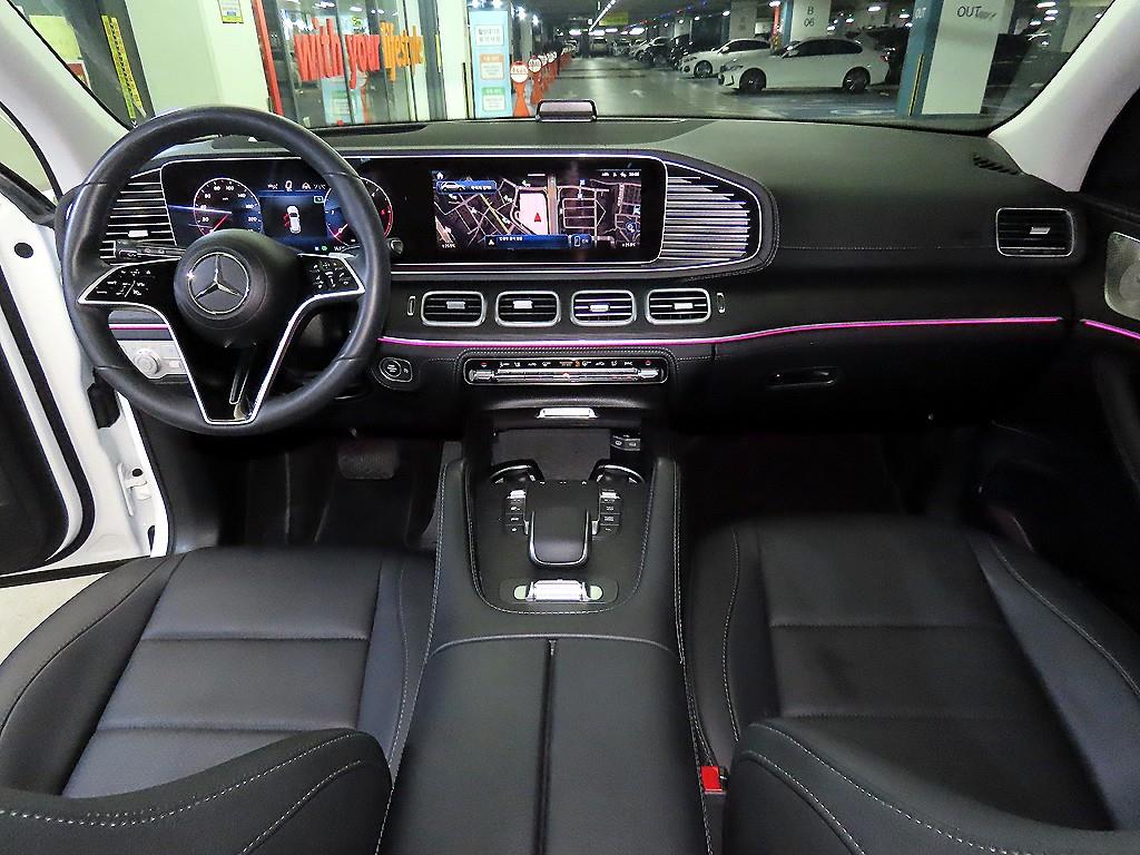 Mercedes Benz GLE Class - Vista 10