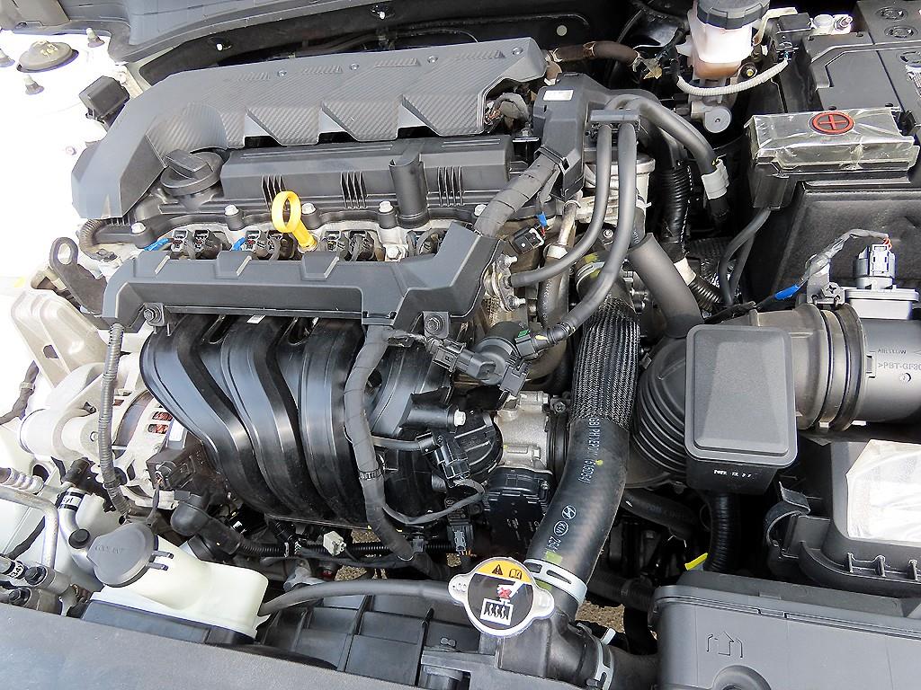 HYUNDAI Avante 2023 Blanco - Importación desde Corea - HF Imports Iquique - Foto 19