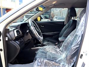 Ssangyong Tivoli - Vista 12