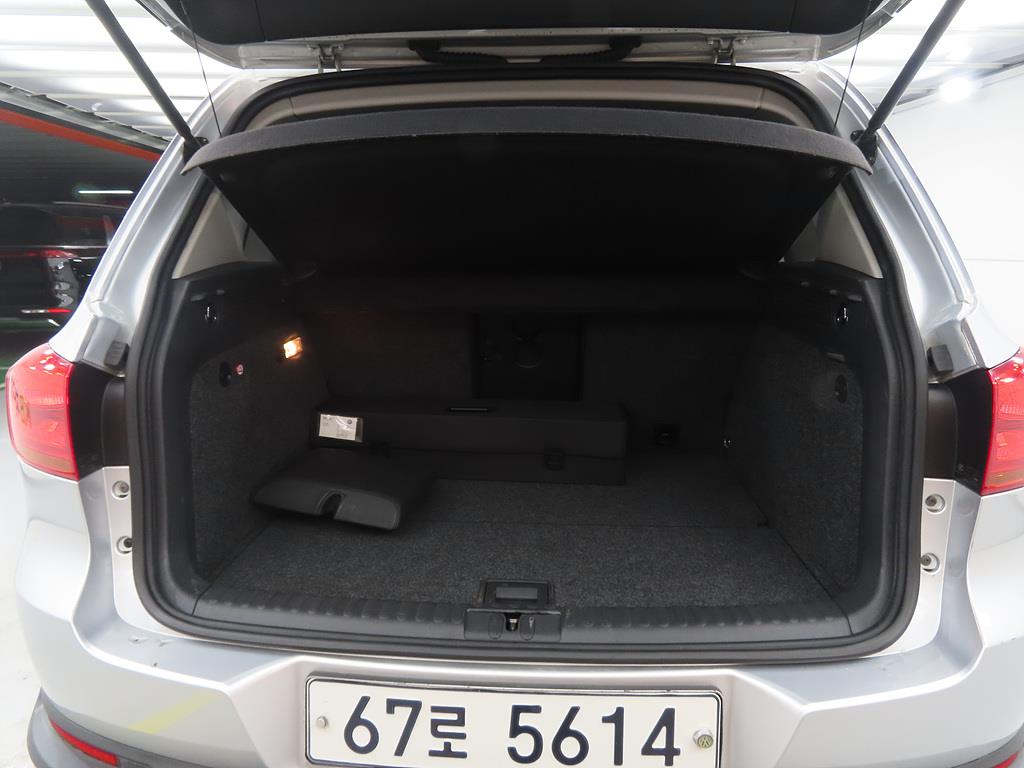 Volkswagen Tiguan 2014 Plateado - Importación desde Corea - HF Imports Iquique - Foto 17