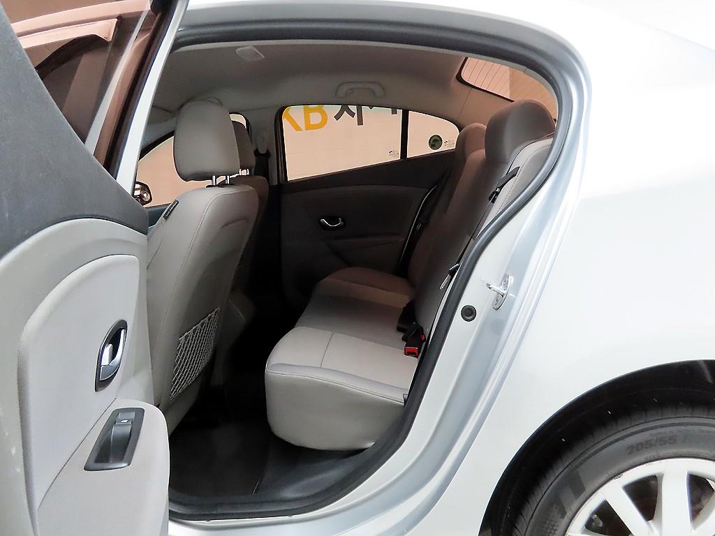 SAMSUNG SM3 2011 Plateado - Importación desde Corea - HF Imports Iquique - Foto 15