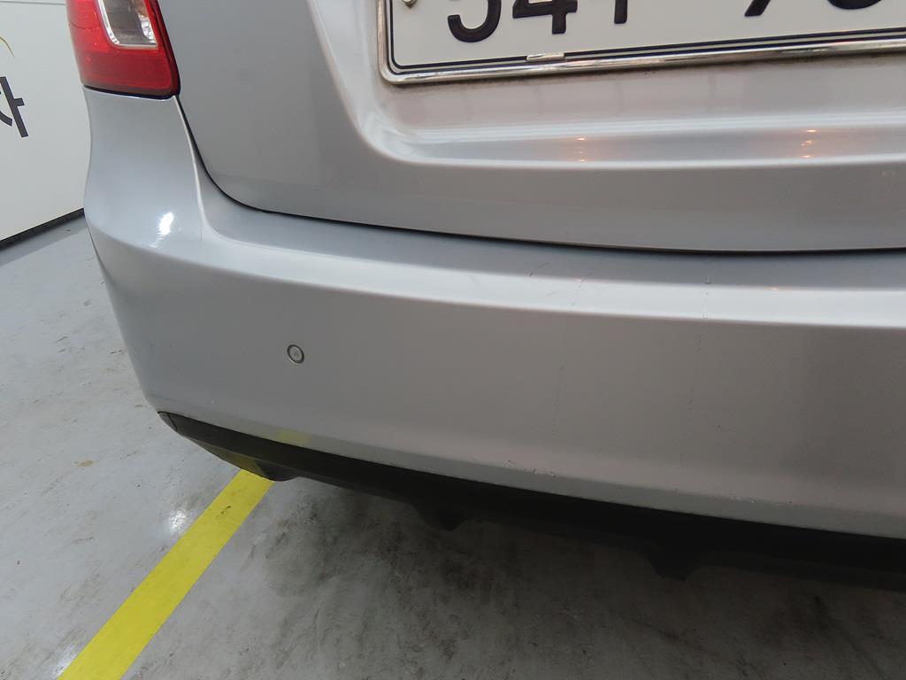 KIA Pride 2010 Gris - Importación desde Corea - HF Imports Iquique - Foto 16