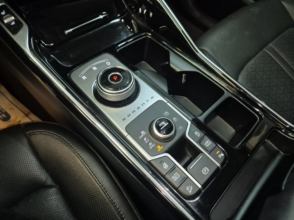 KIA Sorento - Vista 8