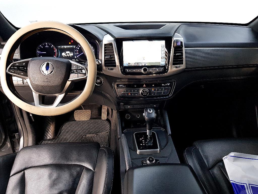 Ssangyong Rexton - Vista 5