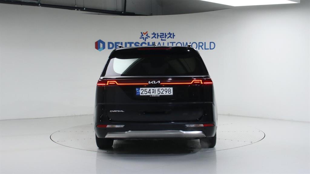 KIA Carnival - Vista 4