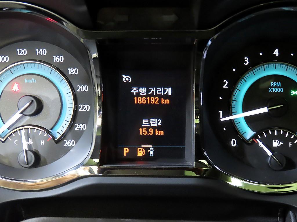 DAEWOO Alpheon - Vista 9