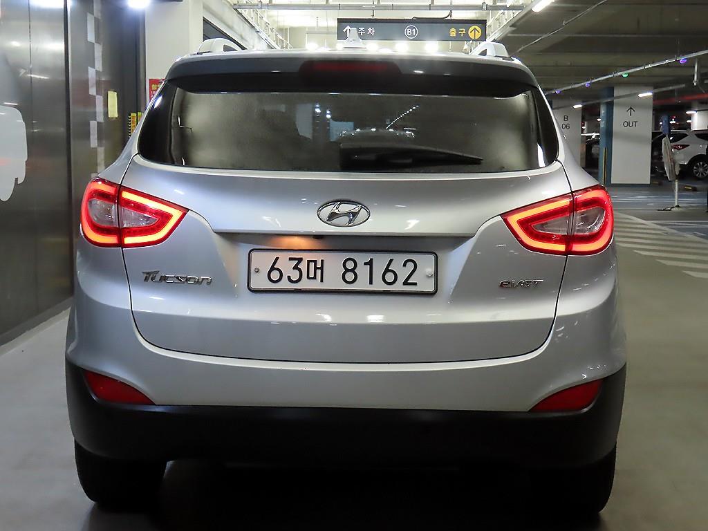 HYUNDAI Tucson - Vista 5
