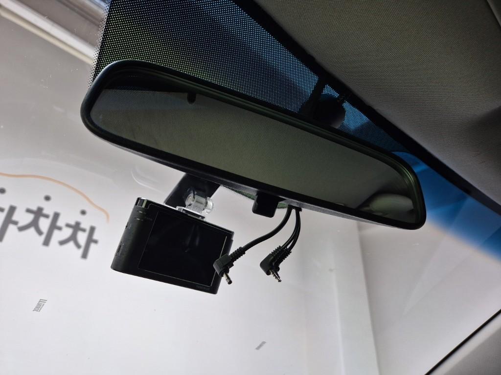 KIA Sportage - Vista 5