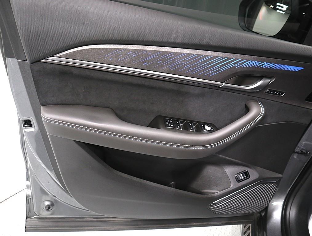 SAMSUNG Grand Koleos - Vista 8