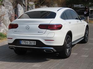 Mercedes Benz GLC Class - Vista 6