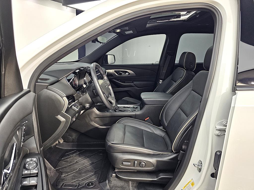 Chevrolet Travers - Vista 8