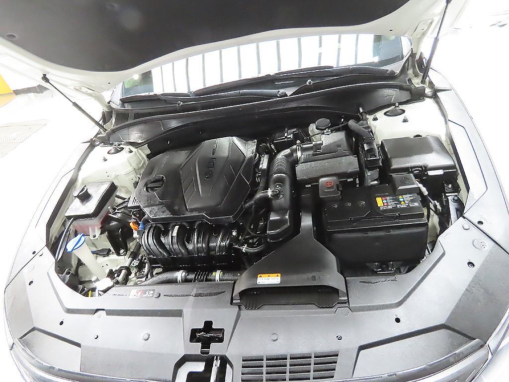 HYUNDAI Grandeur 2022 Blanco - Importación desde Corea - HF Imports Iquique - Foto 7