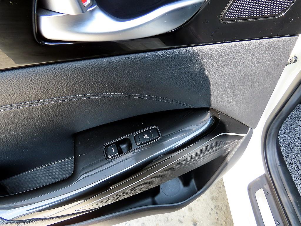 KIA K7 2016 Blanco - Importación desde Corea - HF Imports Iquique - Foto 16