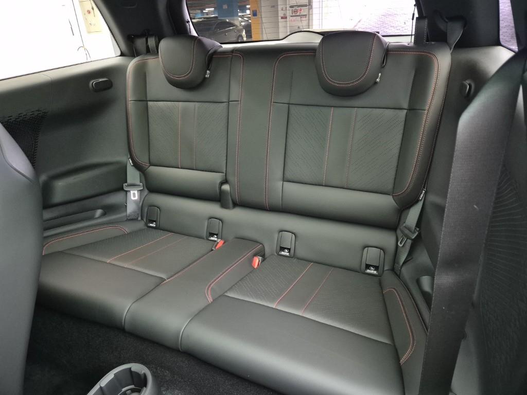 Mini Cooper Electric - Vista 12