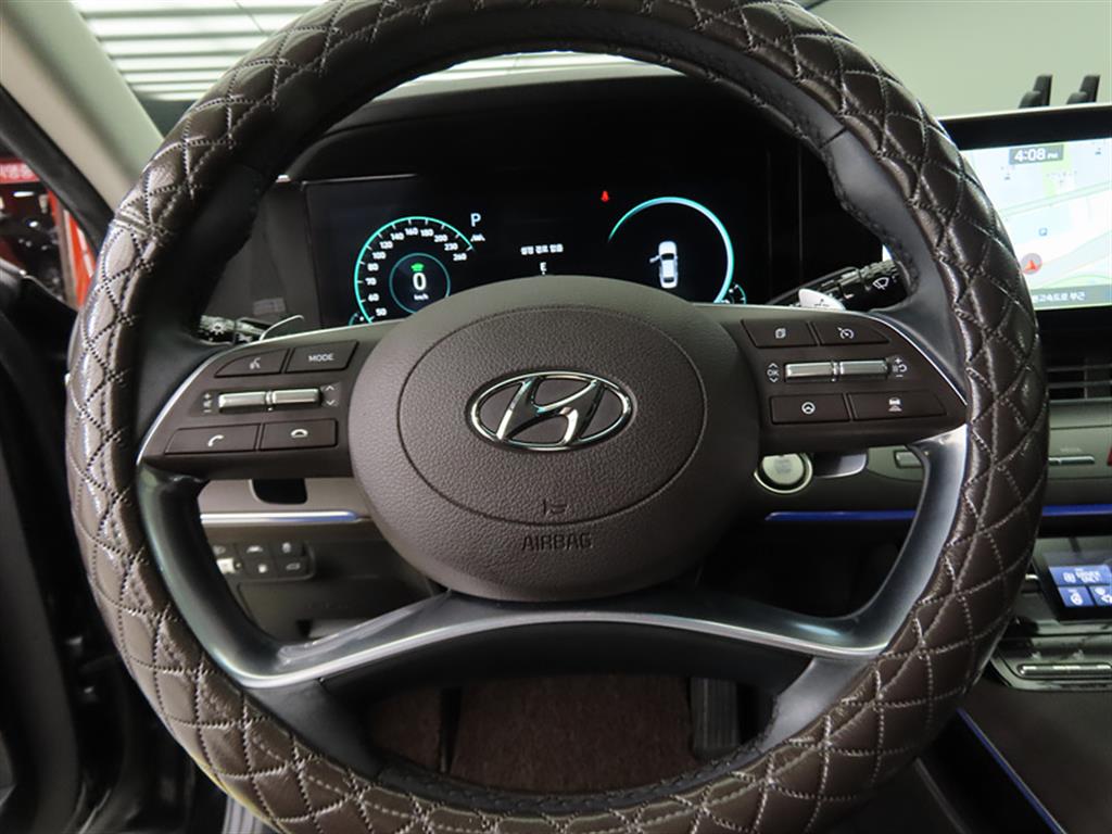 HYUNDAI Grandeur - Vista 8