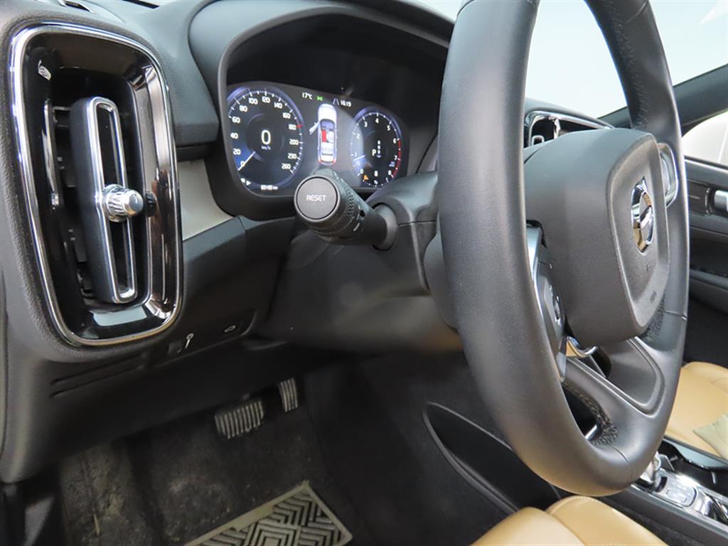 Volvo XC40 2022 Blanco - Importación desde Corea - HF Imports Iquique - Foto 14