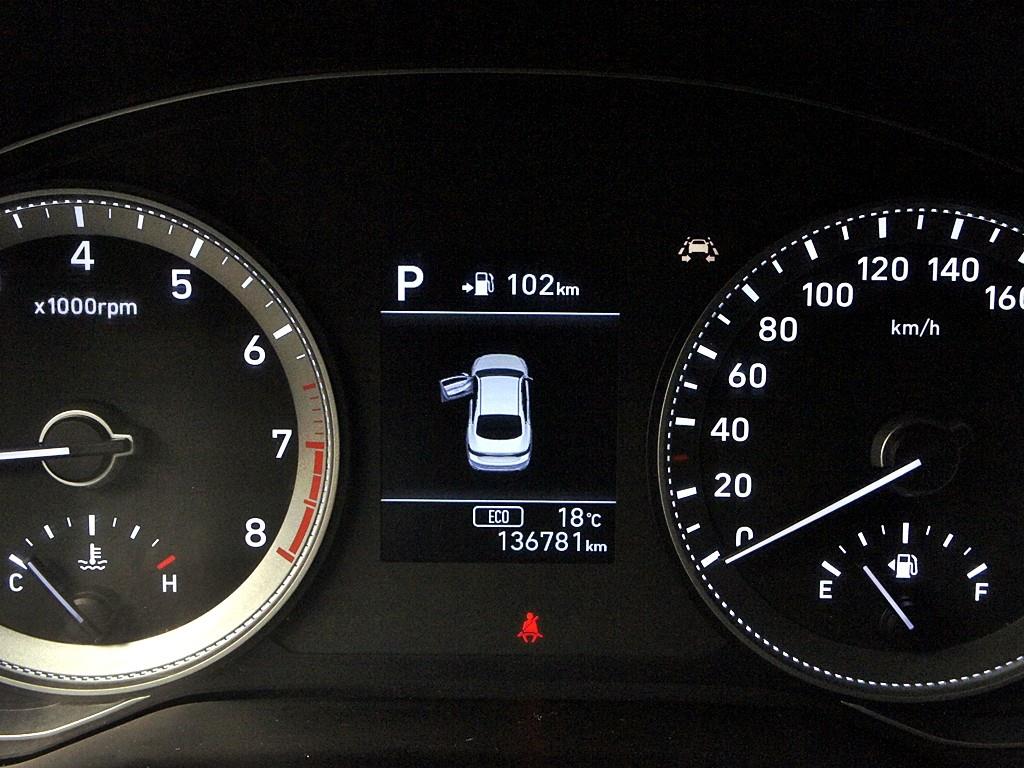 HYUNDAI Grandeur 2018 Negro - Importación desde Corea - HF Imports Iquique - Foto 9