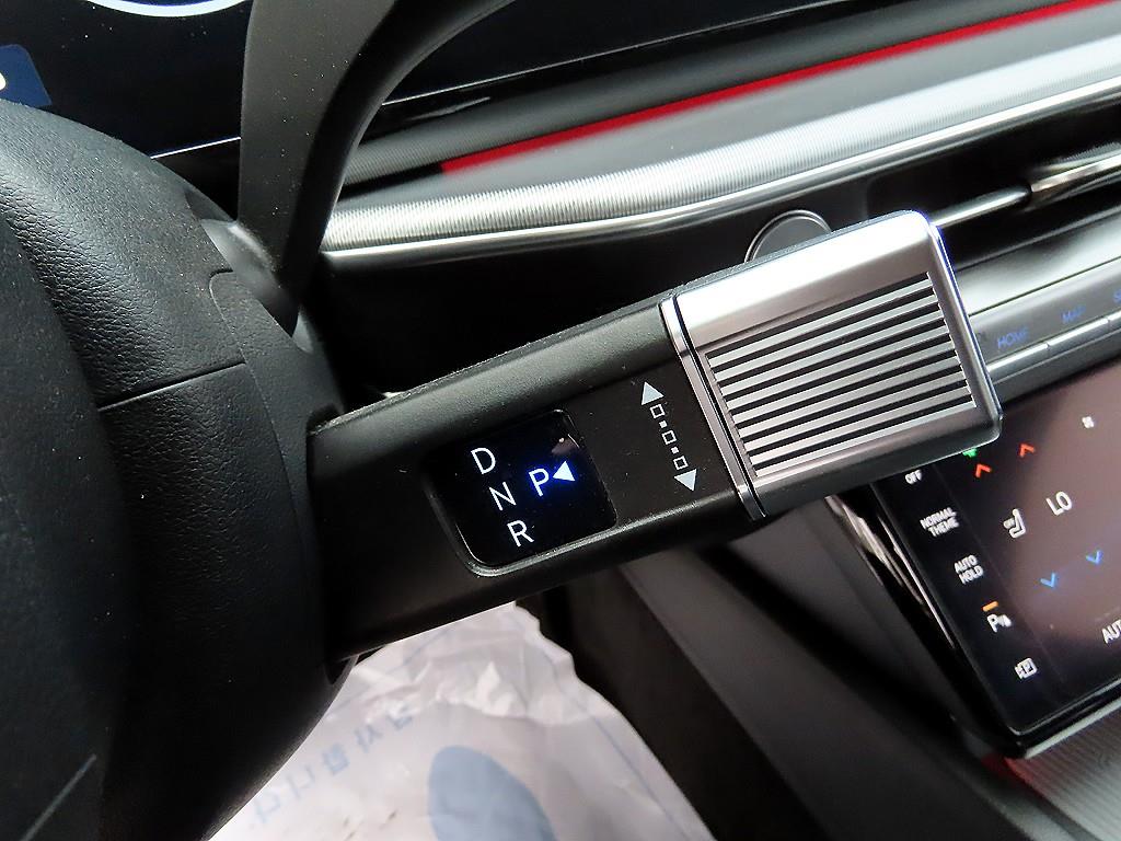 HYUNDAI Grandeur - Vista 10