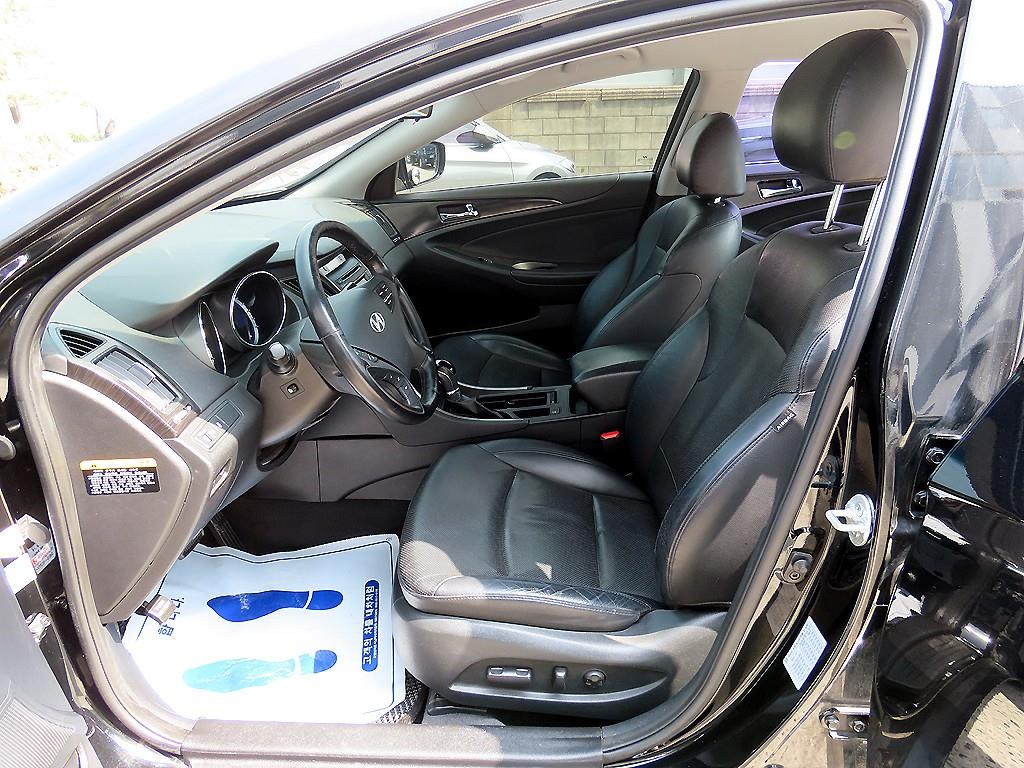 HYUNDAI Sonata - Vista 5