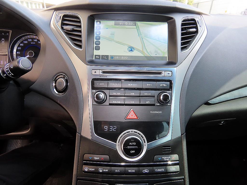 HYUNDAI Grandeur 2016 Blanco - Importación desde Corea - HF Imports Iquique - Foto 13