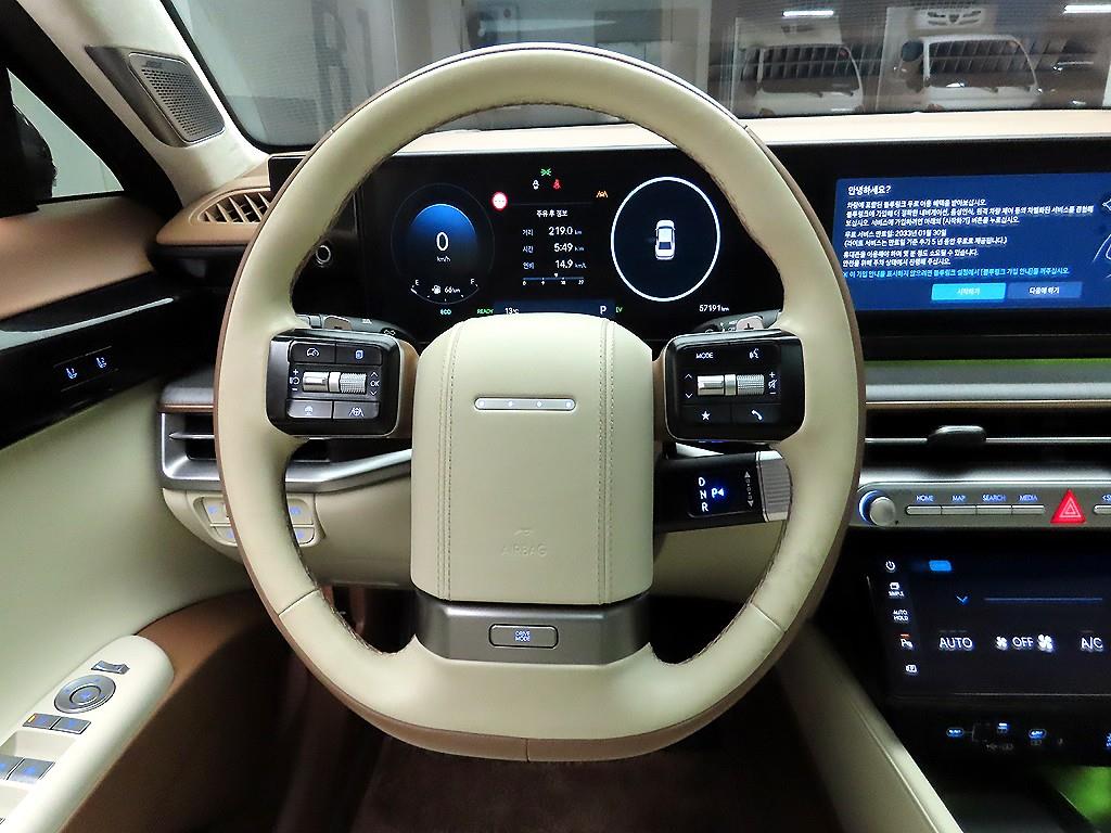 HYUNDAI Grandeur - Vista 7