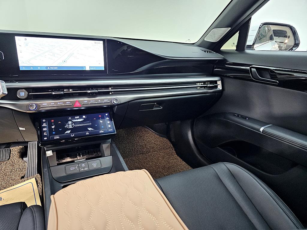 HYUNDAI Grandeur - Vista 10