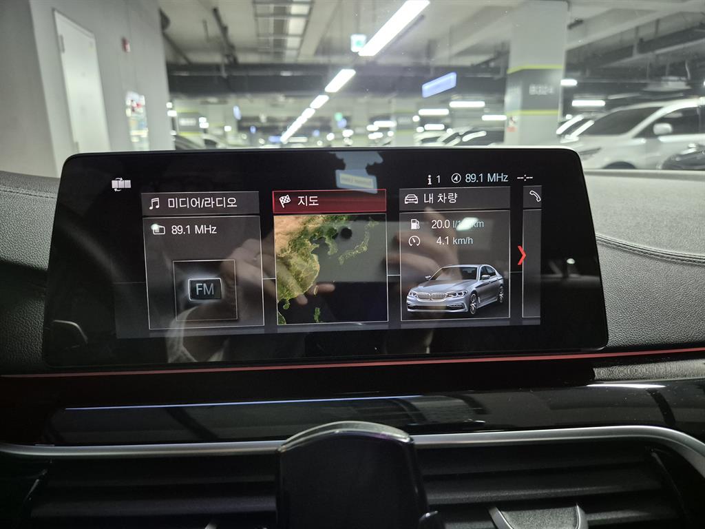 BMW 5 Series - Vista 10