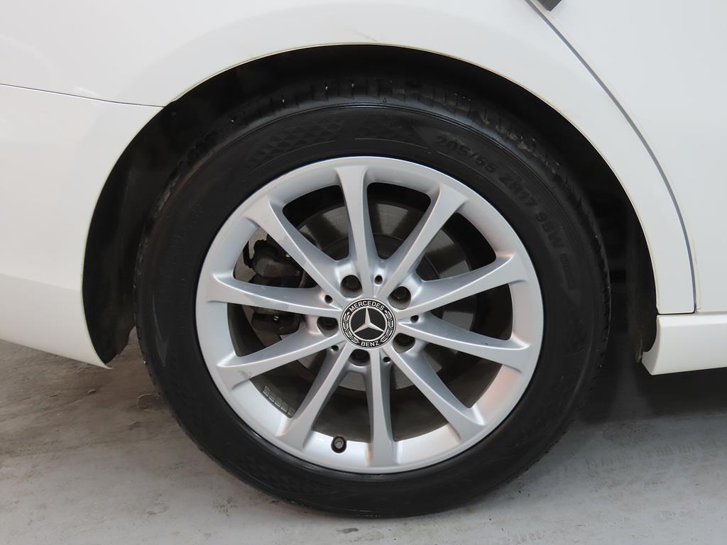 Mercedes Benz A Class 2020 Blanco - Importación desde Corea - HF Imports Iquique - Foto 19