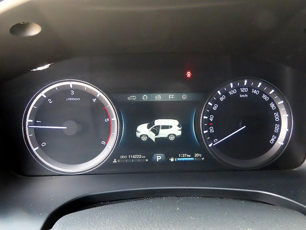 Ssangyong Rexton - Vista 8