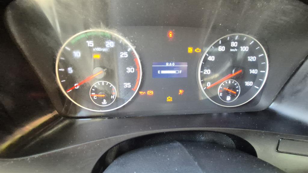 medium and large cargo truck - Vista 7