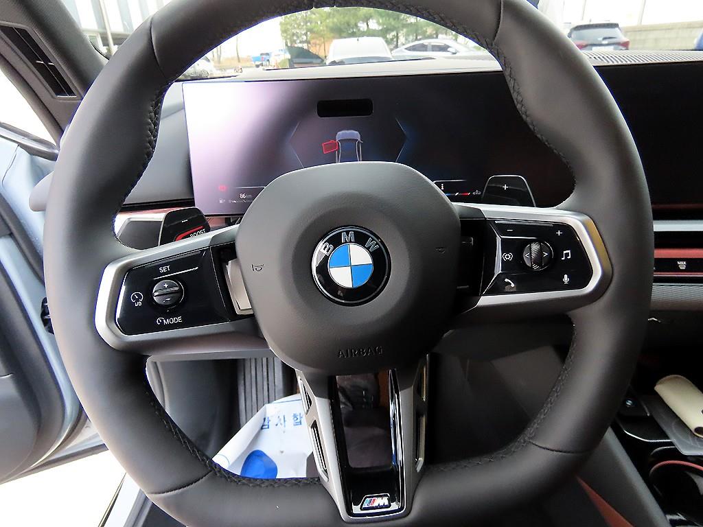 BMW 5 Series - Vista 8