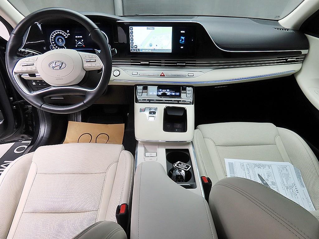 HYUNDAI Grandeur - Vista 7