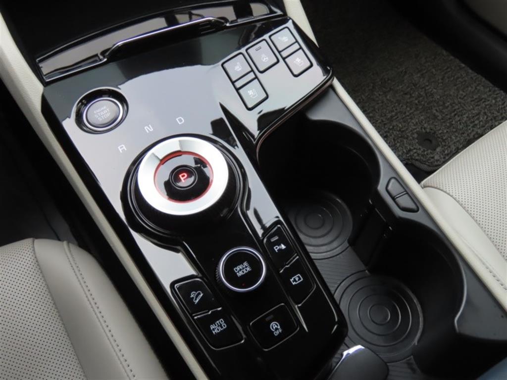 KIA Sportage - Vista 11