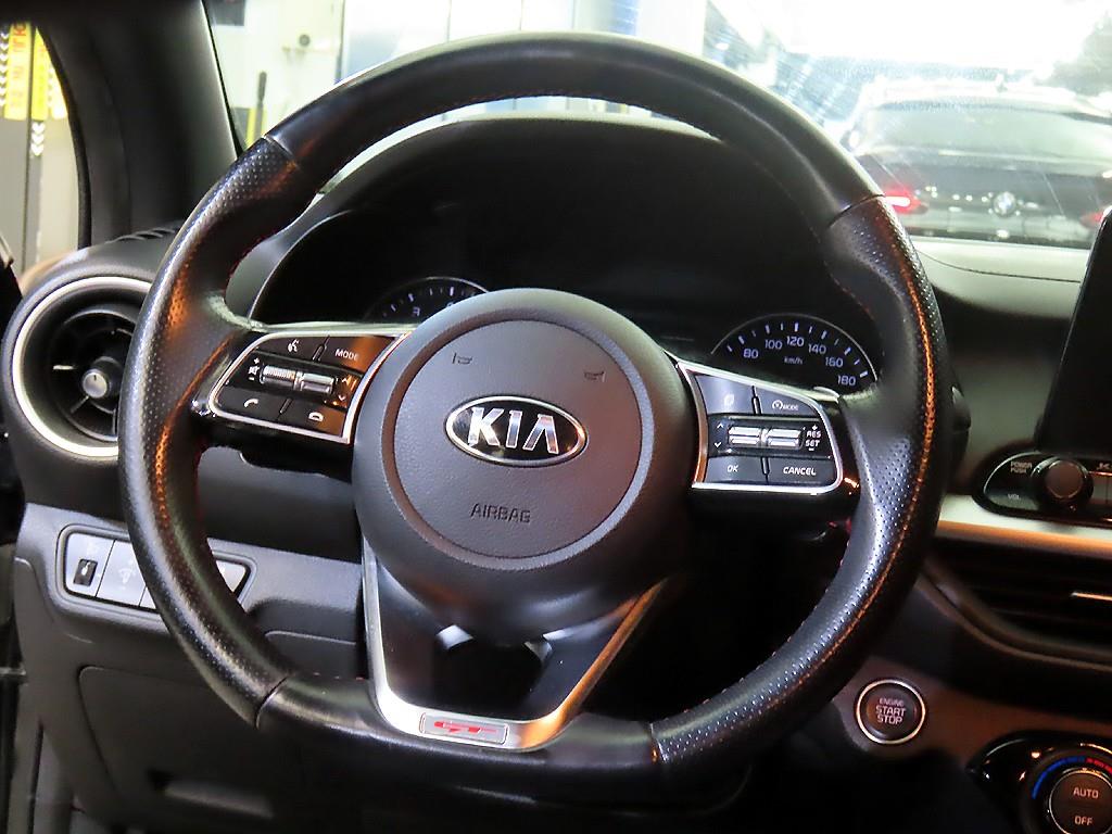 KIA K3 - Vista 7