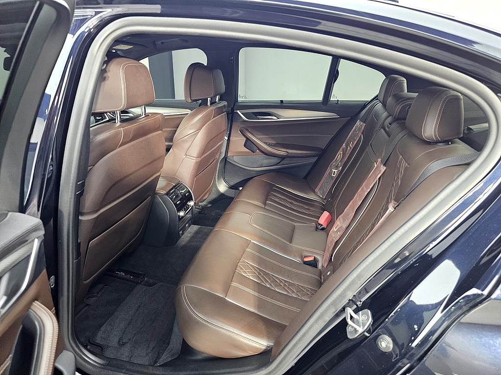 BMW 5 Series - Vista 9