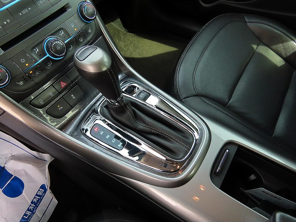 Chevrolet Malibu - Vista 10