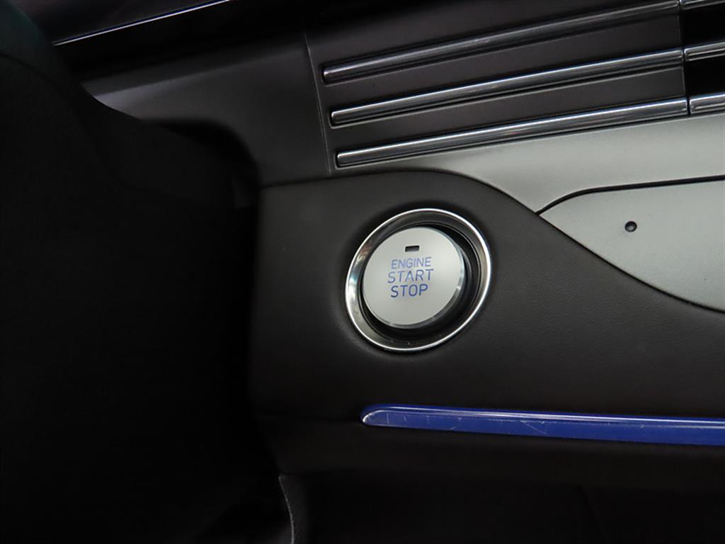 HYUNDAI Grandeur - Vista 10