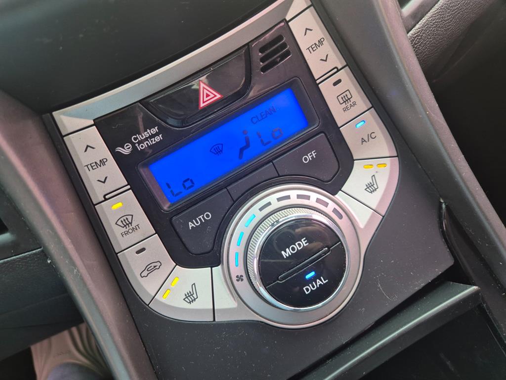 HYUNDAI Avante 2012 Blanco - Importación desde Corea - HF Imports Iquique - Foto 19