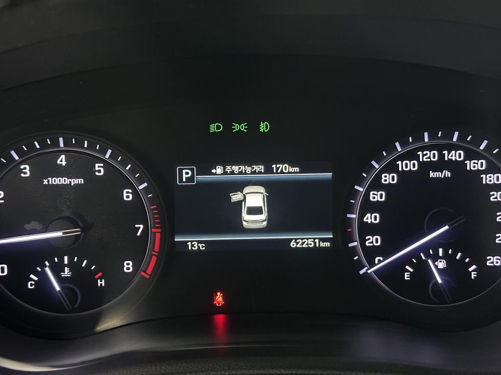 Genesis G80 - Vista 8