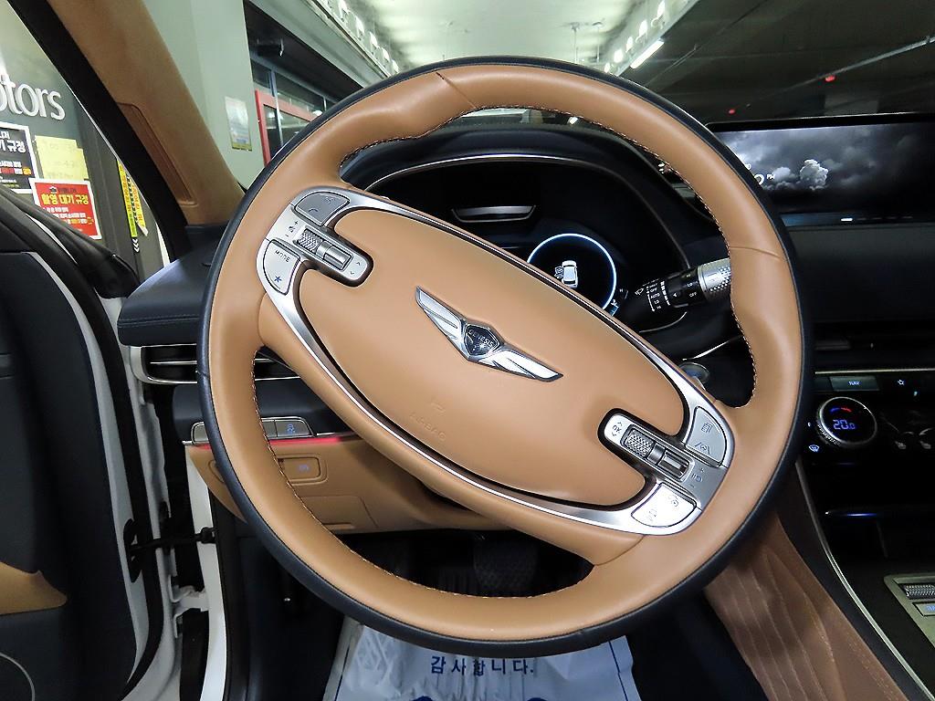 Genesis GV80 - Vista 8