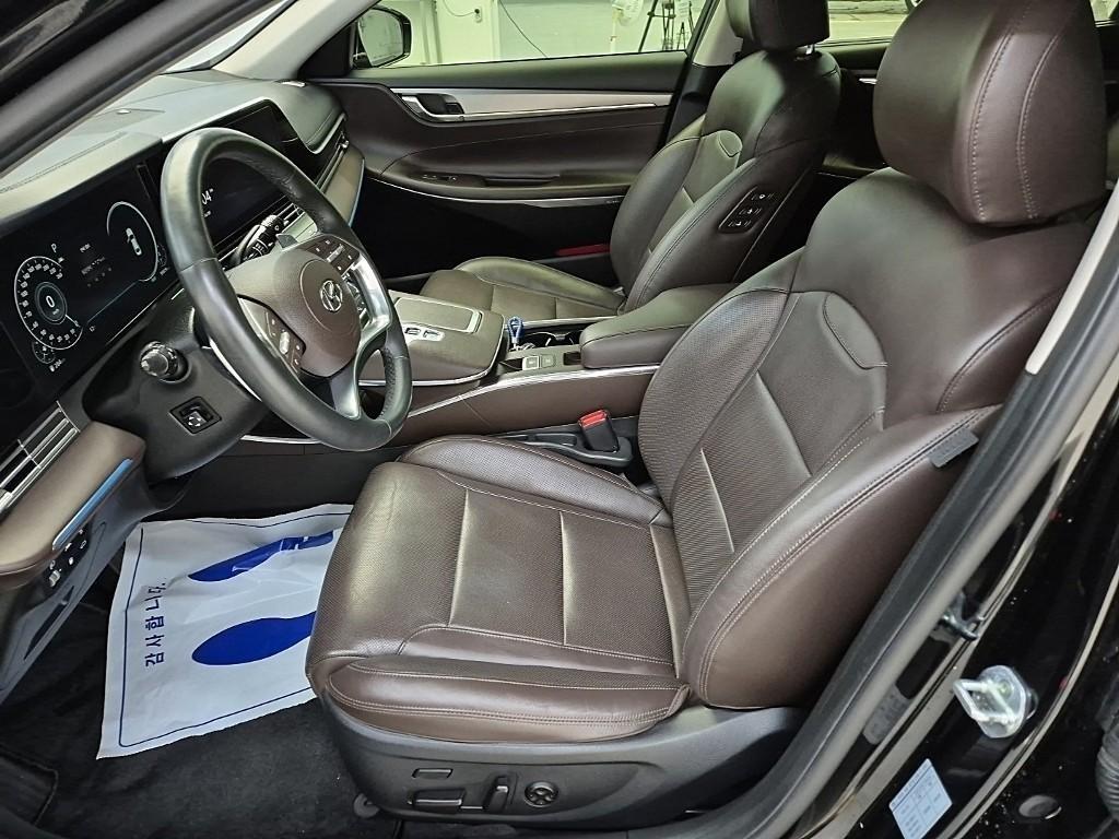 HYUNDAI Grandeur - Vista 11