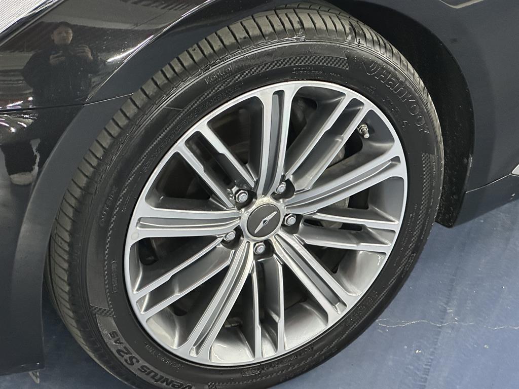 Genesis G80 - Vista 5