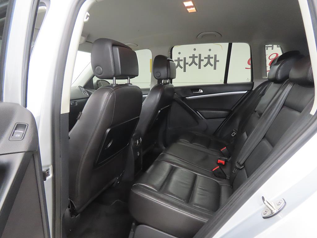 Volkswagen Tiguan - Vista 6