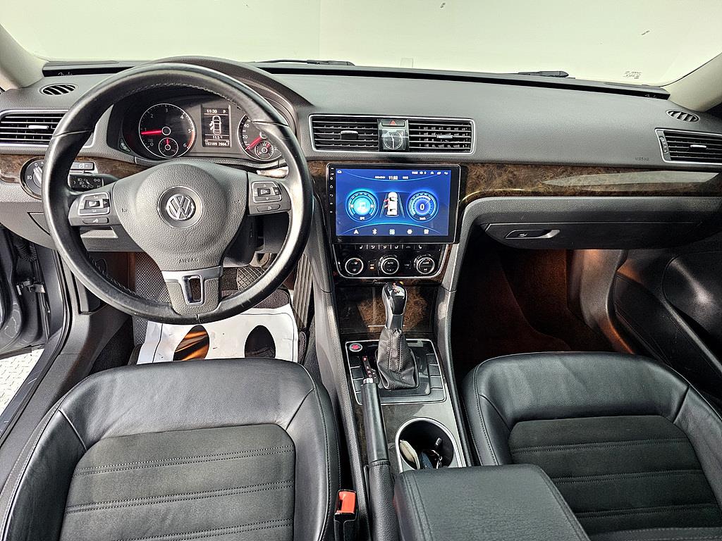 Volkswagen Passat - Vista 5