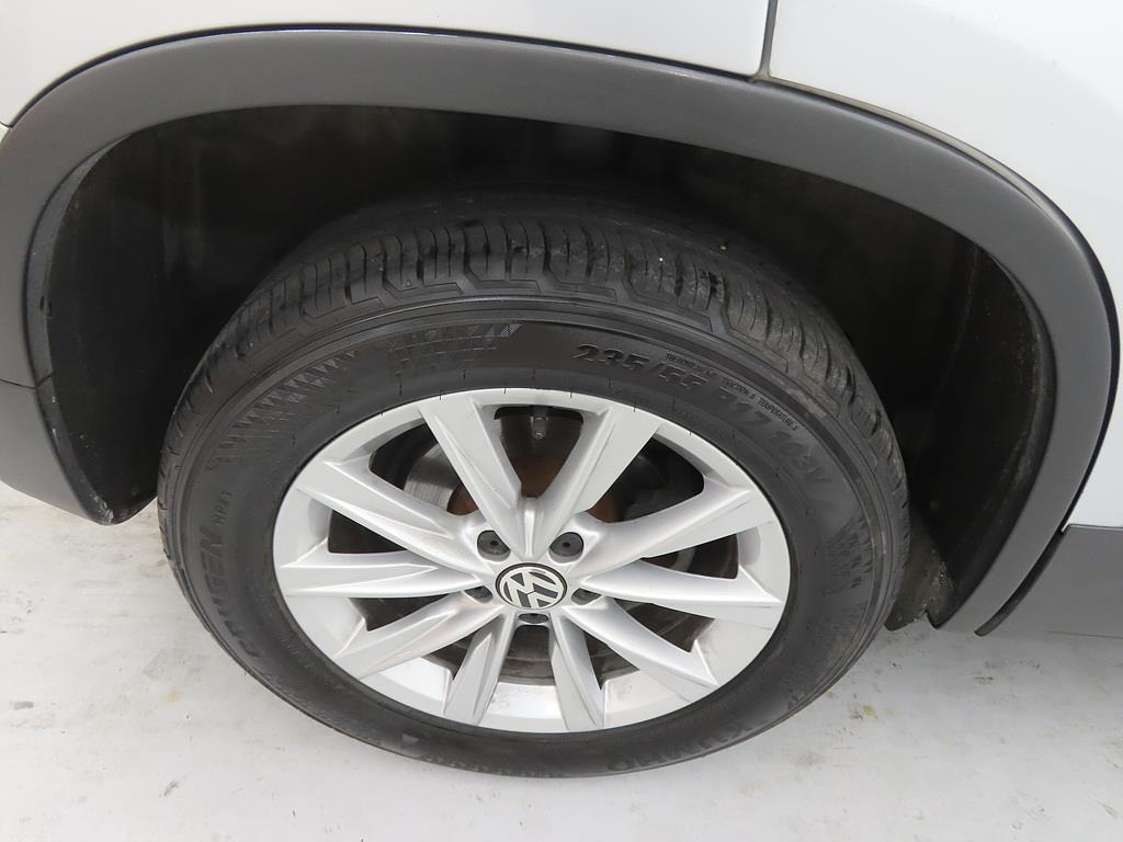 Volkswagen Tiguan 2014 Plateado - Importación desde Corea - HF Imports Iquique - Foto 20