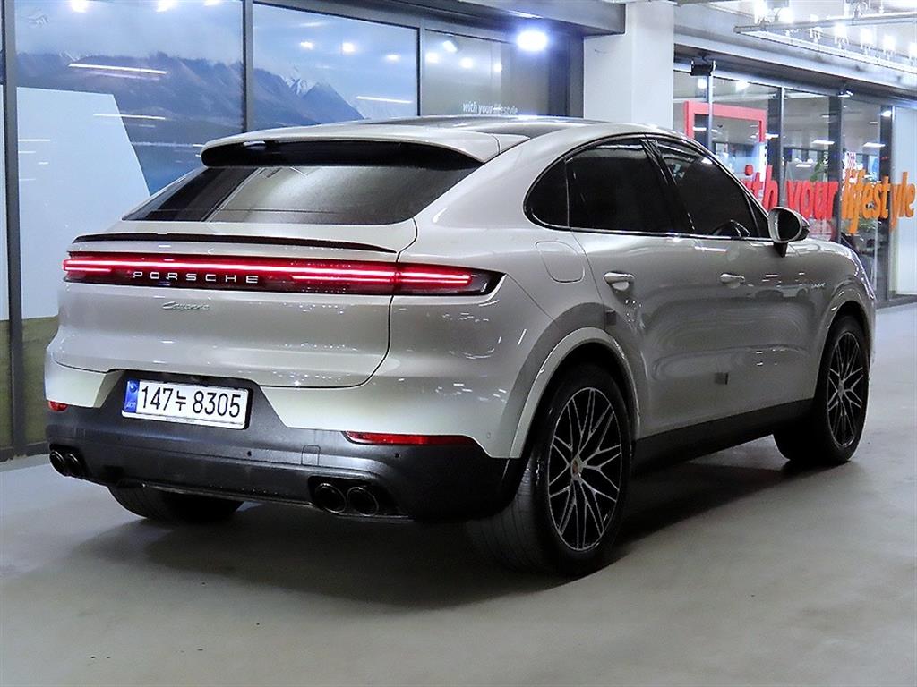 Porsche Cayenne - Vista 4