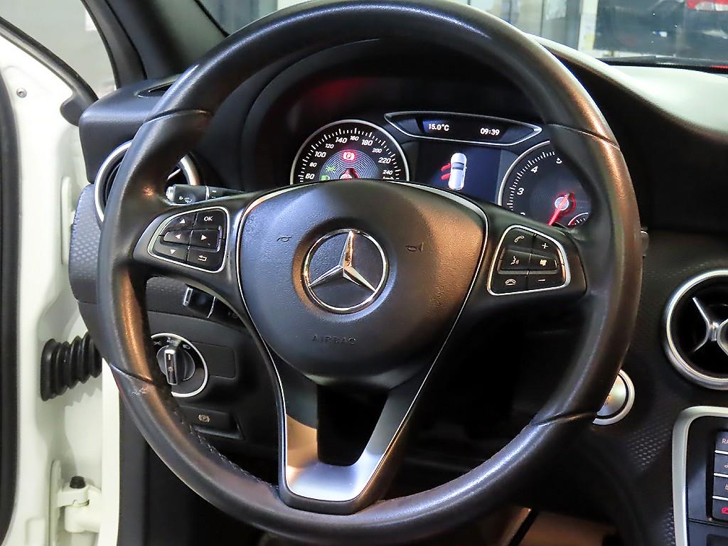 Mercedes Benz A Class - Vista 8