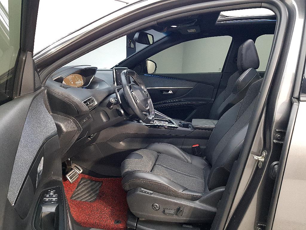 Peugeot 5008 - Vista 8